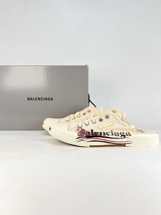 Balenciaga Script Logo Low-Top Sneakers
