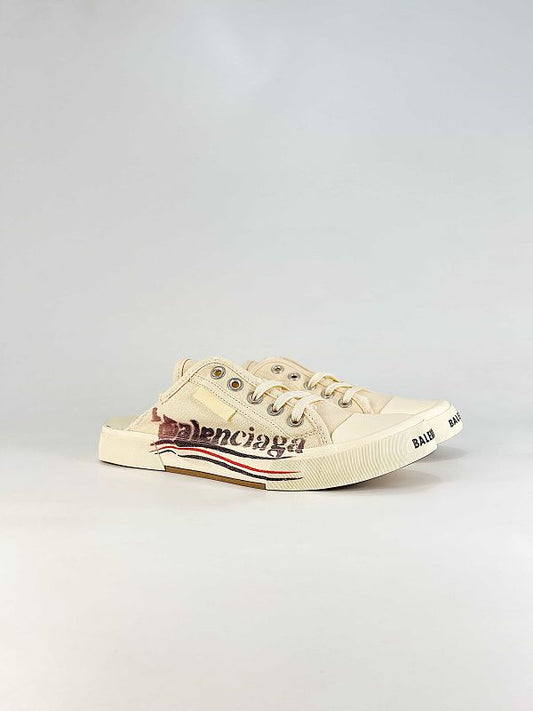 Balenciaga Script Logo Low-Top Sneakers