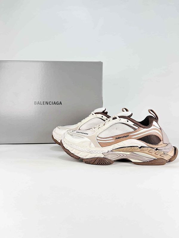 Balenciaga 3XL Sneakers