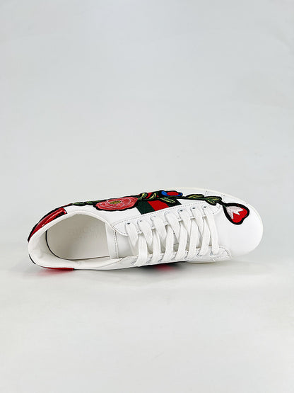 Gucci Ace Low-Top Sneakers