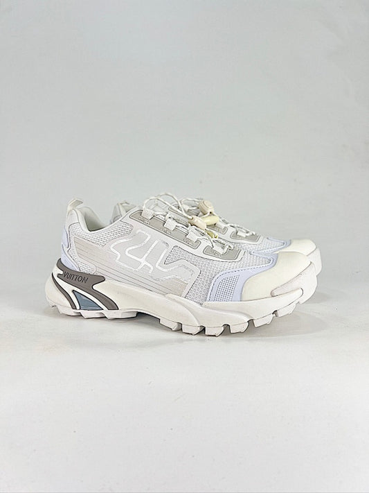 Louis Vuitton Tatic Runner Sneakers
