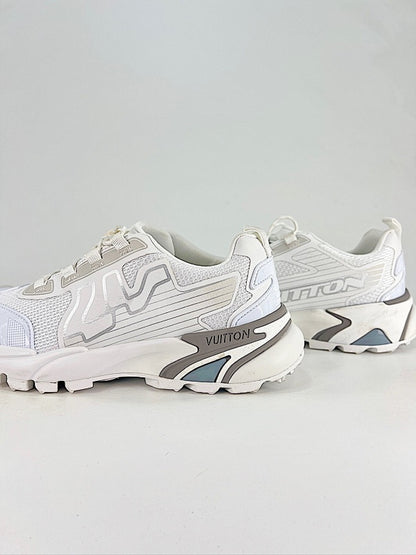 Louis Vuitton Tatic Runner Sneakers