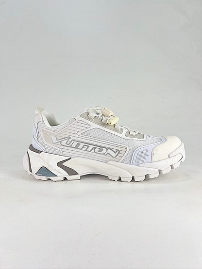 Louis Vuitton Tatic Runner Sneakers