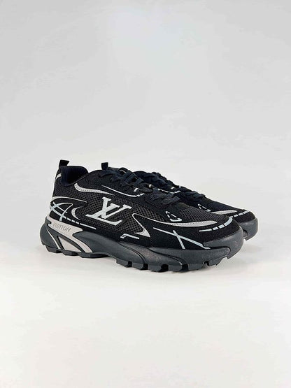 Louis Vuitton Tatic Runner Sneakers