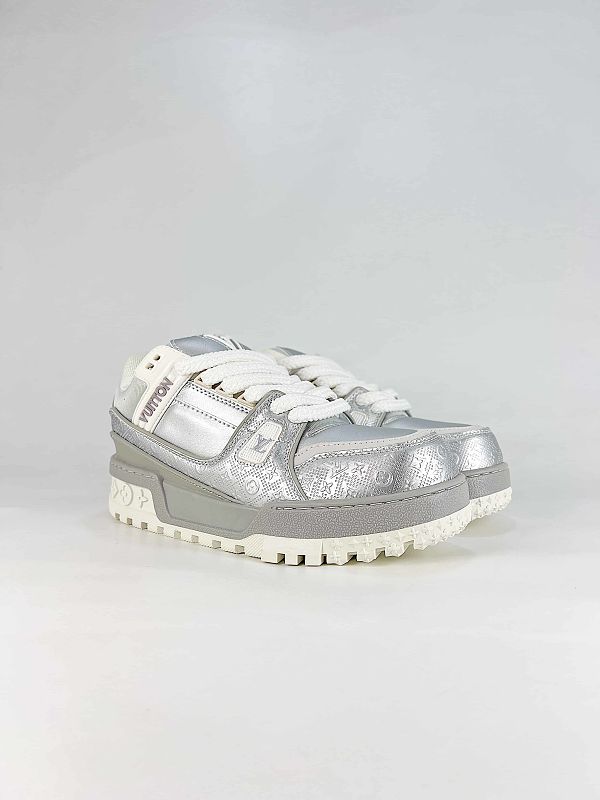 Louis Vuitton Trainer Maxi Sneakers