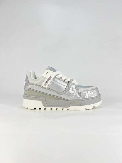 Louis Vuitton Trainer Maxi Sneakers