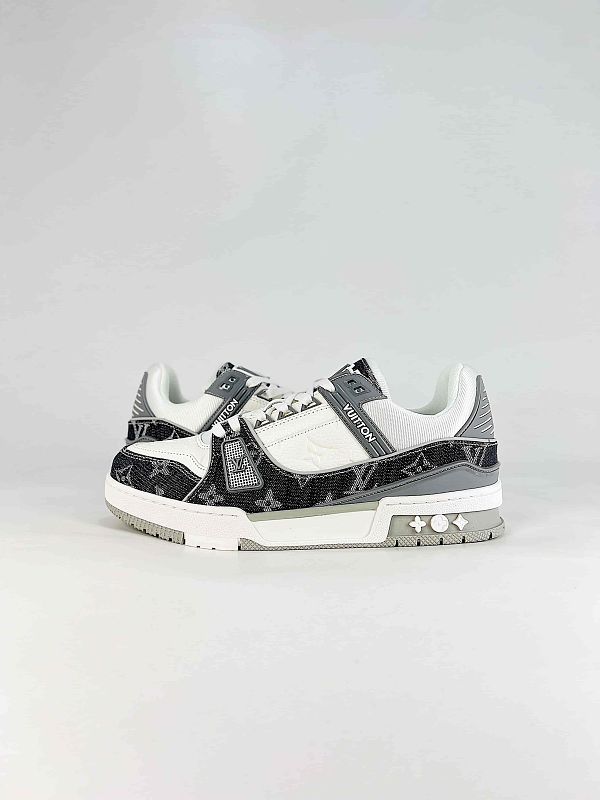Louis Vuitton Trainer Sneakers