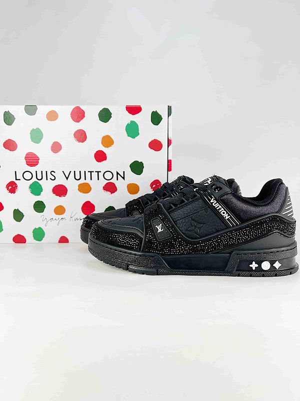 Louis Vuitton Trainer Low-Top Sneakers