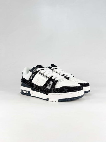 Louis Vuitton Trainer Low-Top Sneakers