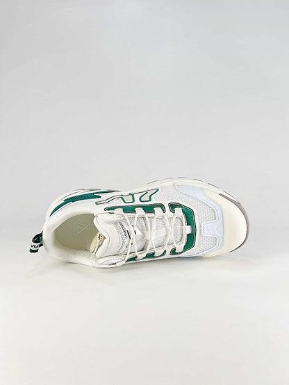 Louis Vuitton Tatic Runner Sneakers