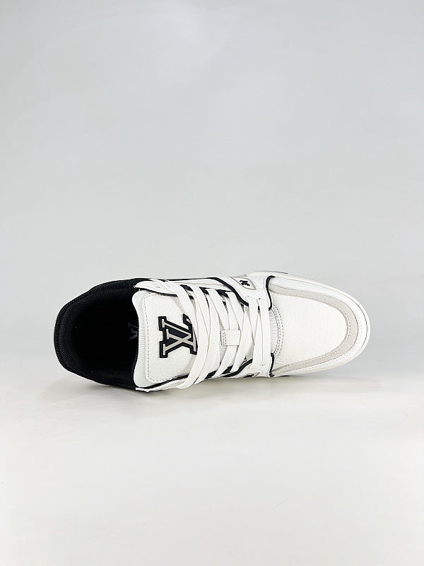 Louis Vuitton Trainer Low-Top Sneakers