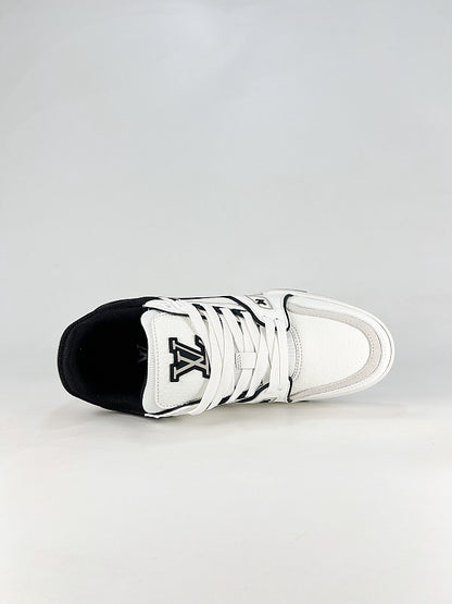 Louis Vuitton Trainer Low-Top Sneakers