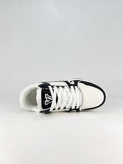 Louis Vuitton Trainer Low-Top Sneakers