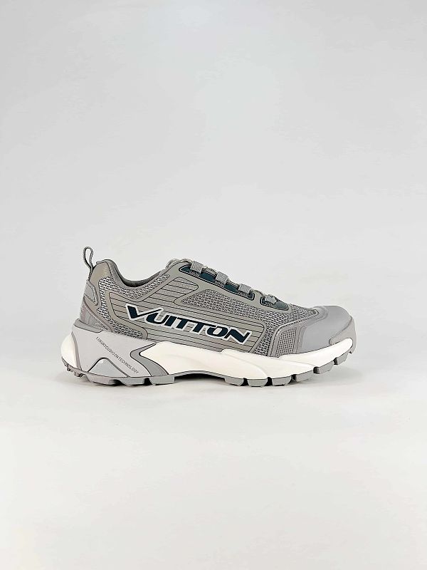 Louis Vuitton Tatic Runner Sneakers