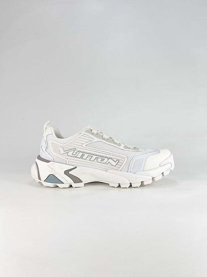 Louis Vuitton Tatic Runner Sneakers