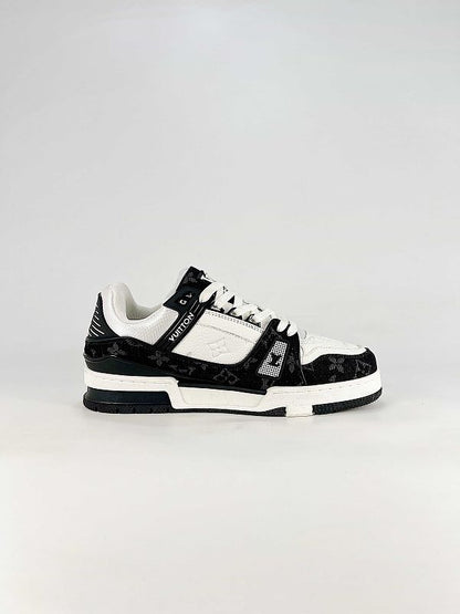 Louis Vuitton Trainer Low-Top Sneakers