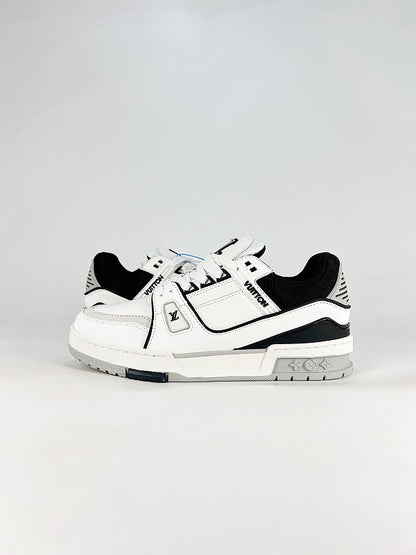 Louis Vuitton Trainer Low-Top Sneakers