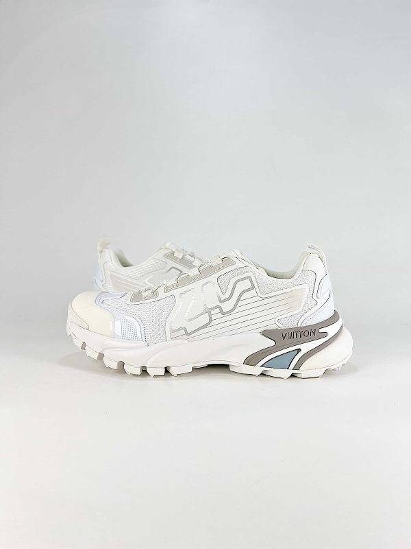 Louis Vuitton Tatic Runner Sneakers