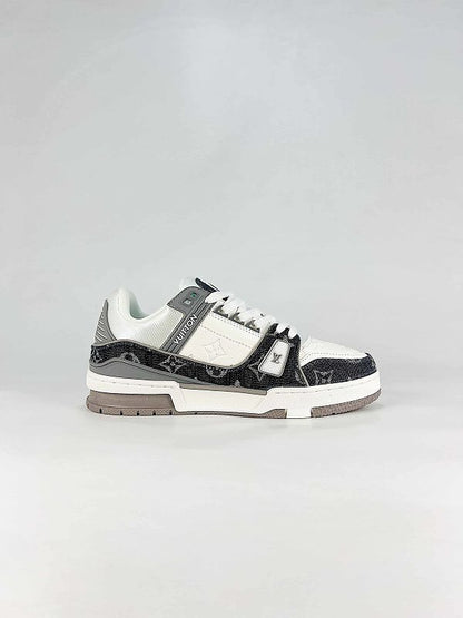 Louis Vuitton Trainer Low-Top Sneakers