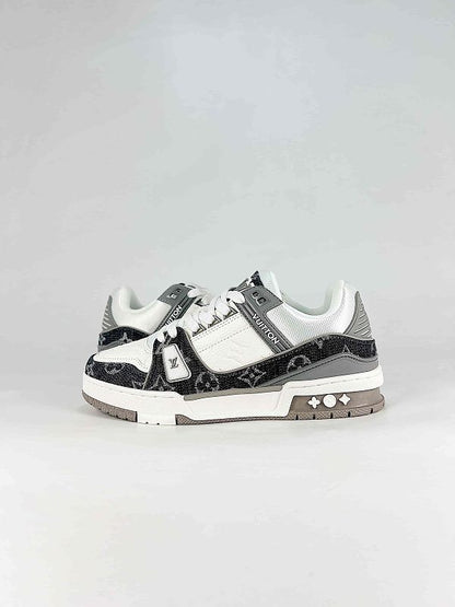 Louis Vuitton Trainer Low-Top Sneakers