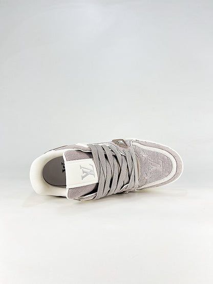 Louis Vuitton Trainer Low-Top Sneakers