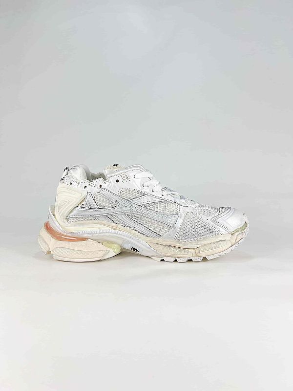 Runner Distressed Mesh Sneakers