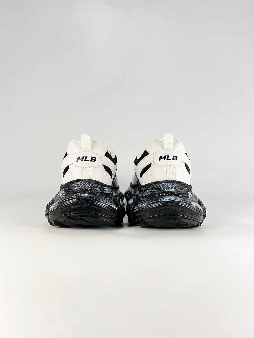 MLB Sneaker 019 - view 3