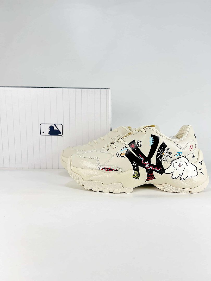 MLB Sneaker 020 - view 1