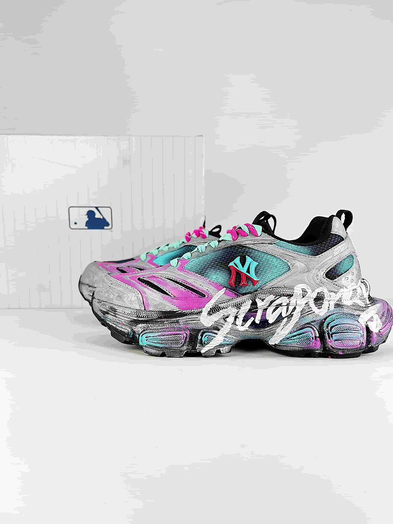 MLB Sneaker 021 - view 1