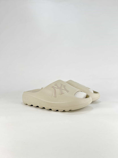MLB Sneaker 029 - view 1