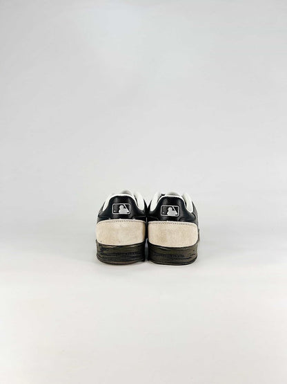 MLB Sneaker 033 - view 3