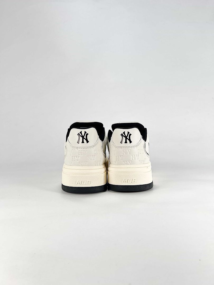 MLB Sneaker 037 - view 3