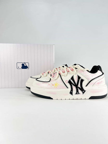 MLB Sneaker 039 - view 1