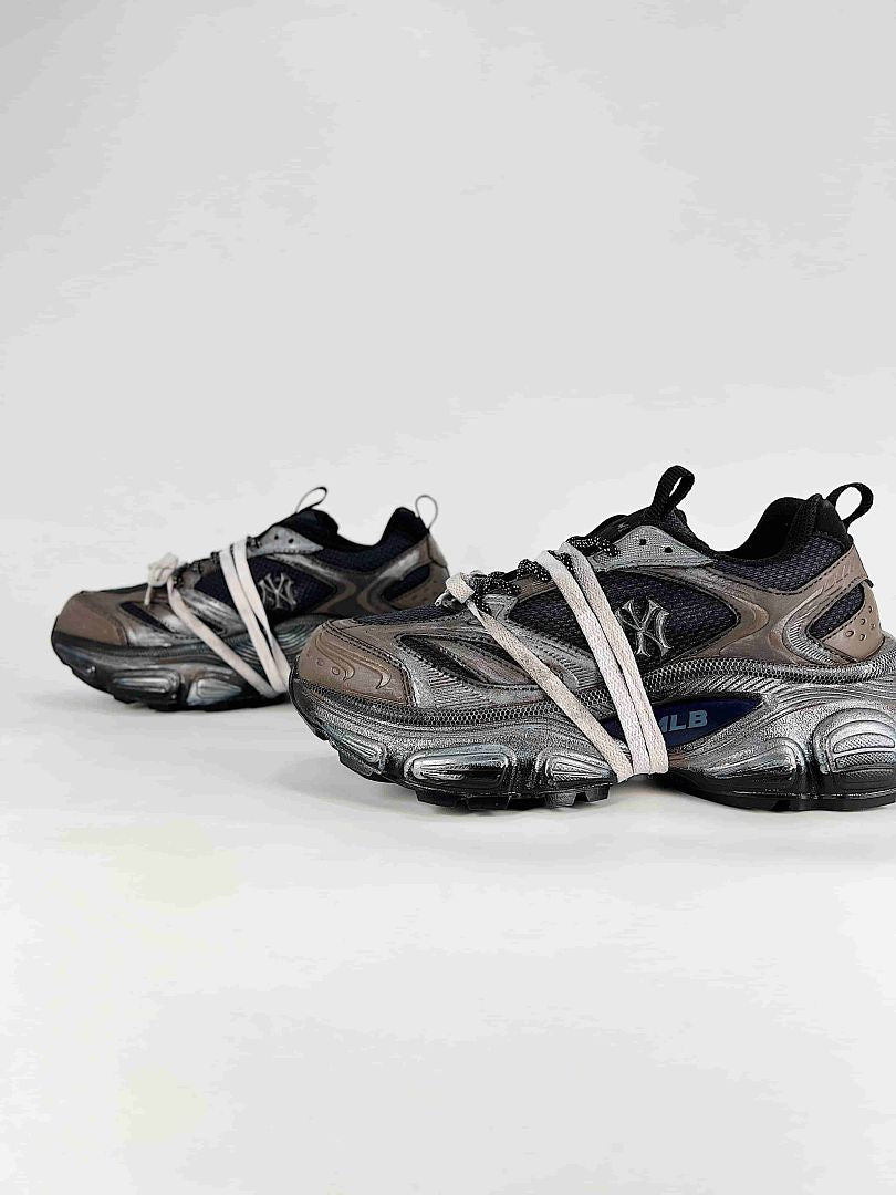 MLB Sneaker 042 - view 4