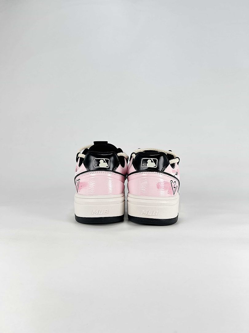 MLB Sneaker 043 - view 3