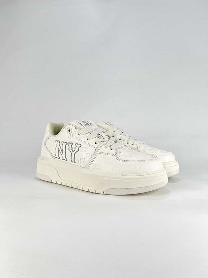 MLB Sneaker 047 - view 2