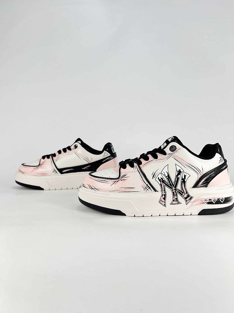 MLB Sneaker 049 - view 4