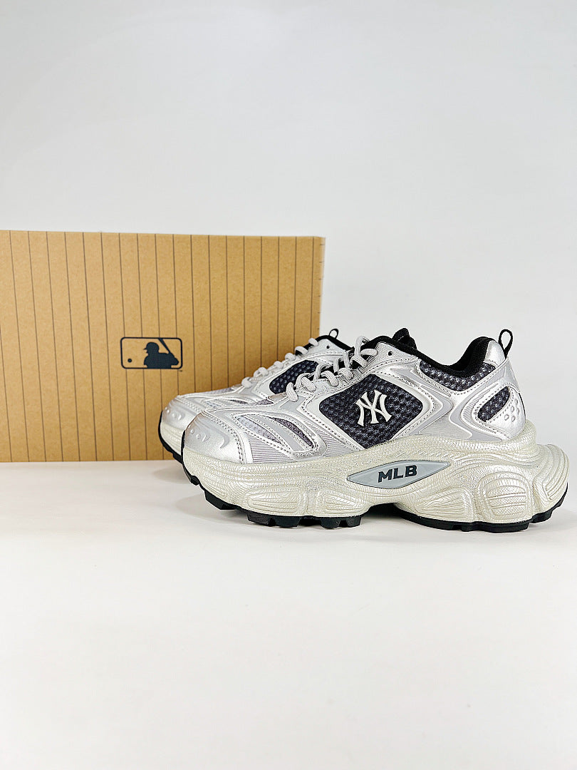 MLB Sneaker 059 - view 1