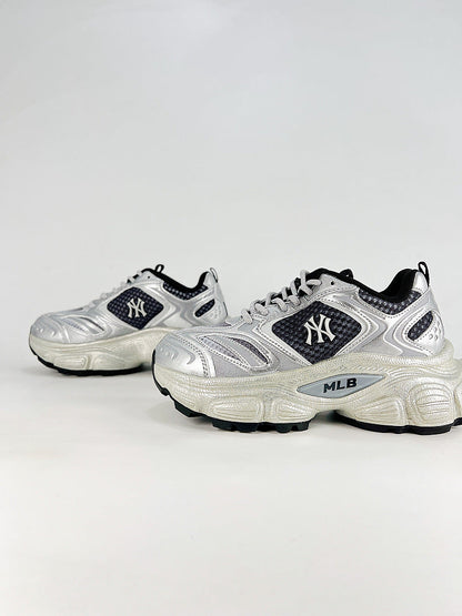 MLB Sneaker 059 - view 4