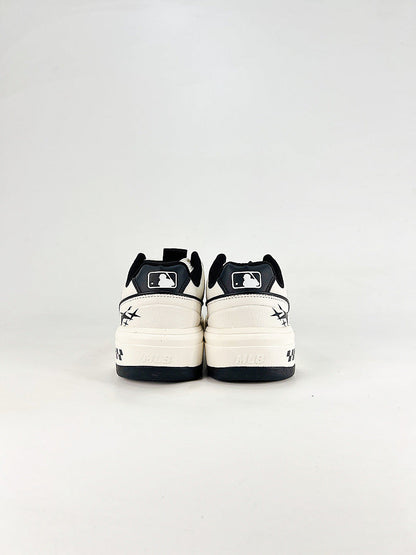 MLB Sneaker 065 - view 3