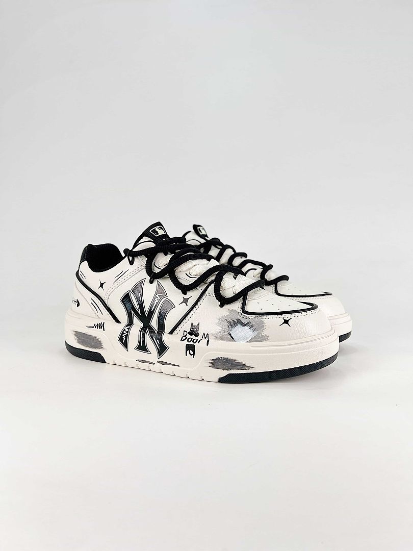 MLB Sneaker 066 - view 2
