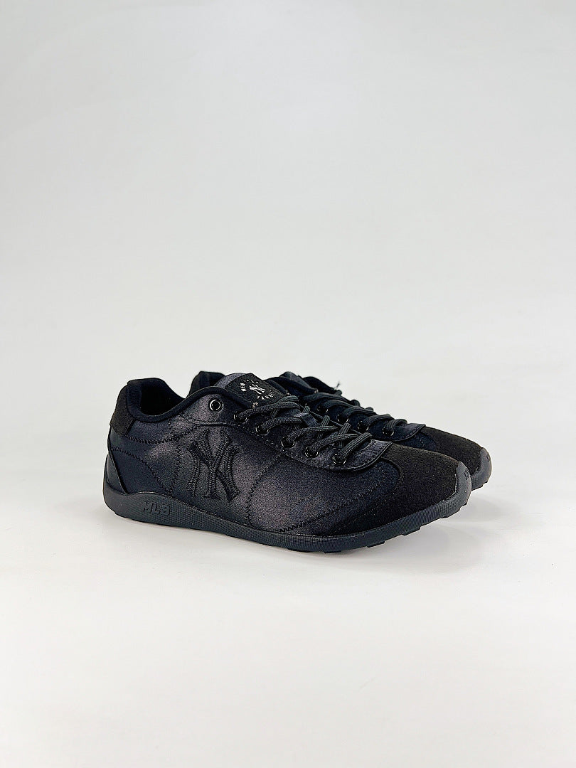 MLB Sneaker 067 - view 2