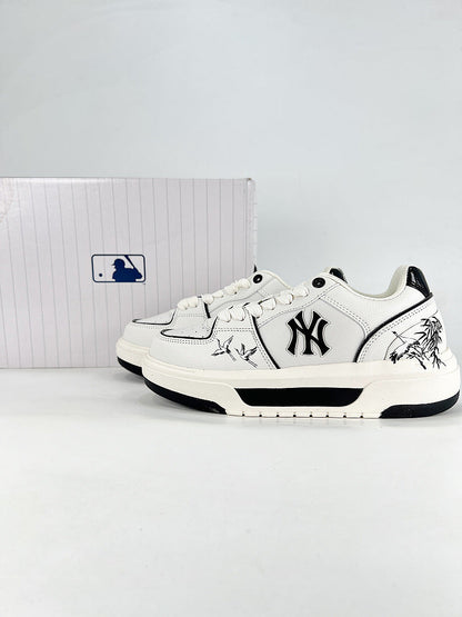 MLB Sneaker 073 - view 1