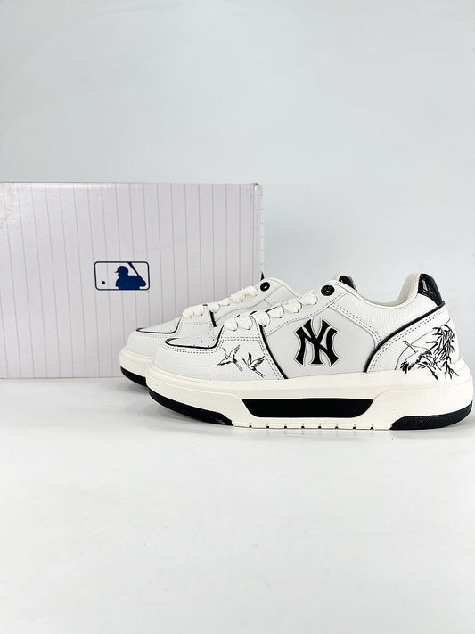 MLB Sneaker 073 - view 1
