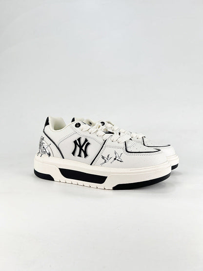 MLB Sneaker 073 - view 2