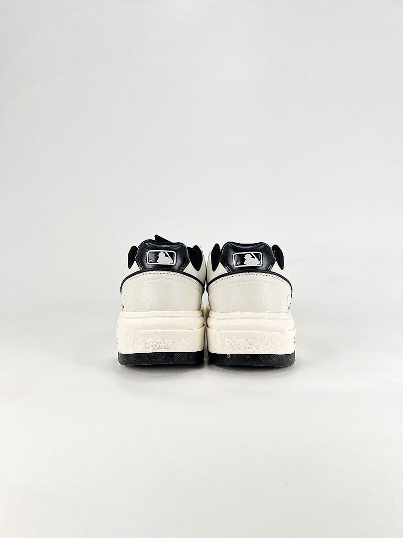 MLB Sneaker 075 - view 3
