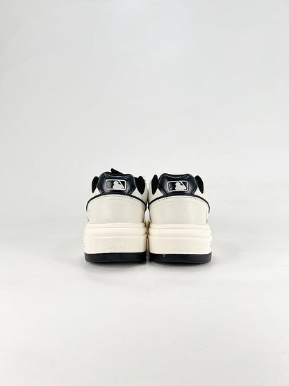 MLB Sneaker 075 - view 3