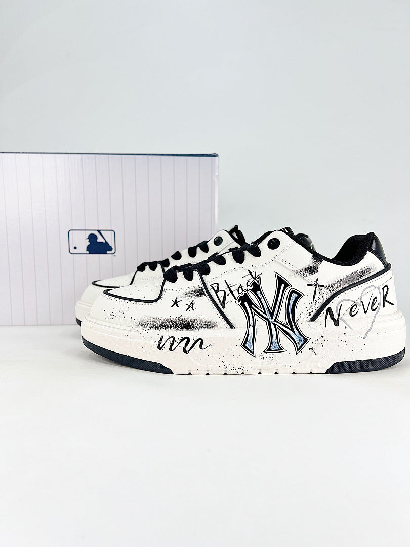 MLB Sneaker 085 - view 1