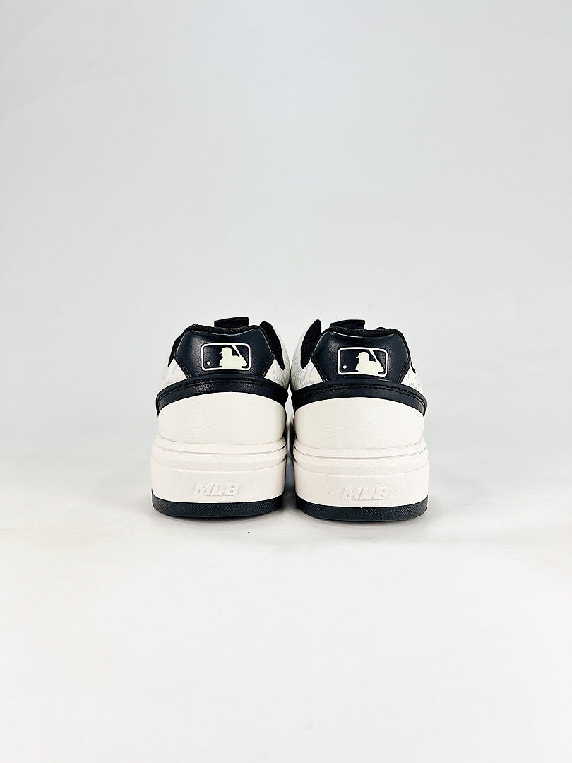 MLB Sneaker 088 - view 3