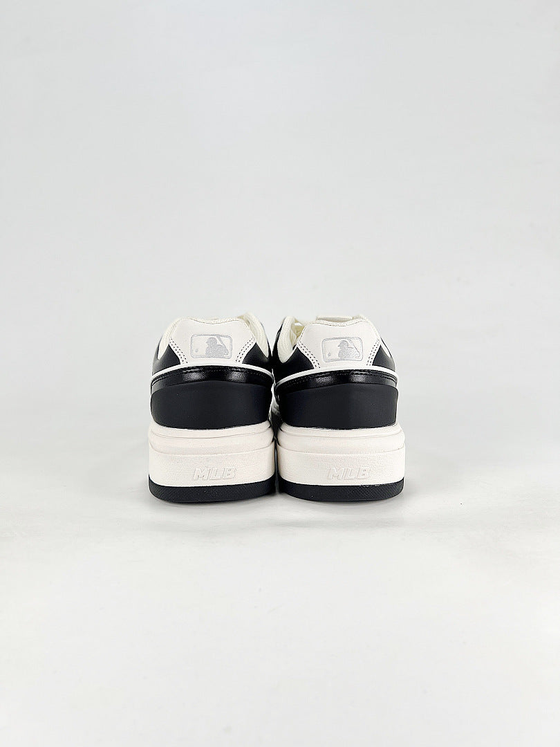 MLB Sneaker 093 - view 3